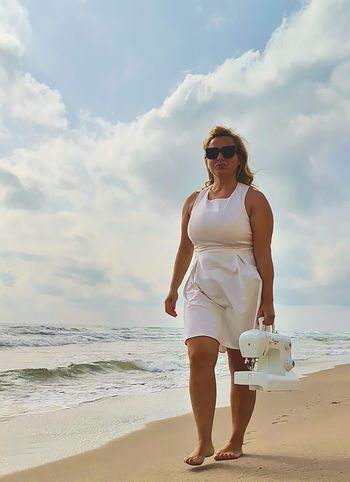 Julij je tukaj – čas za počitnice in ustvarjanje! Julij je tukaj – čas za počitnice in ustvarjanje!