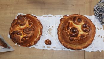 Kdo še peče poprtnik