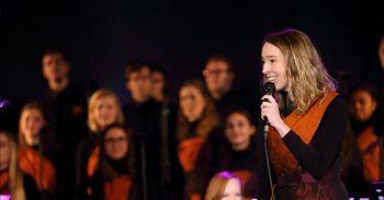 Glasbeno popotovanje z Leo