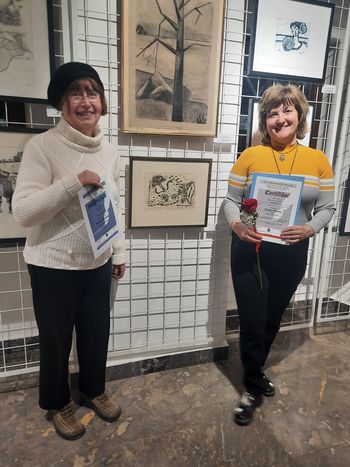 Uvrstitev članic Likovnega društva Mengeš na državno razstavo in prejem certifikata kakovosti  