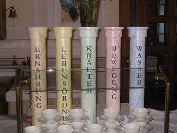 ODKRITI POGOVORI: O minevanju, koncu in hvaležnosti življenja