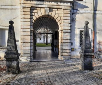 Vabilo na javni dogodek in predstavitev Mednarodne poletne šole