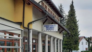 VARSTVENO DELOVNI CENTER VRHNIKA