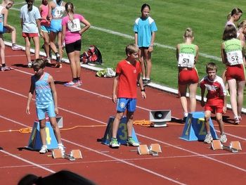 Tri prva mesta za mlade atletinje Koroškega atletskega kluba