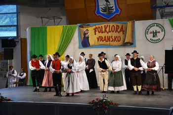 Prvi Mednarodni folklorni festival  ob 10-letnici delovanja Folklornega društva Vransko uspel