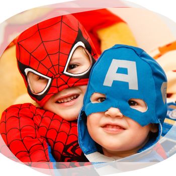 Pustno drsanje v Ljubljani