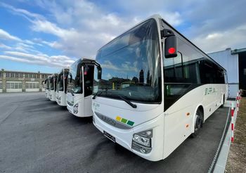 Novi primestni avtobusi za še čistejše okolje