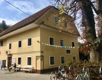 Prvi Ljubljanski pesniški maraton