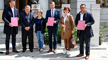 Do mestnega jedra po večnamenski poti ob Težki vodi