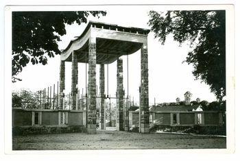 Plečnikova Ljubljana na starih fotografijah