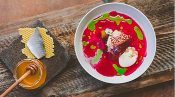 Mesec Okusov Radol'ce