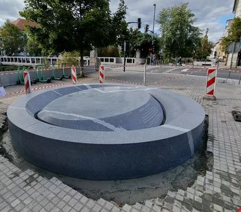 Postavljamo spomenik Hallersteinu