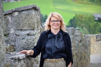 On-line delavnica »Motivacija in stres na delovnem mestu (Kako ostati motiviran, ko postanejo stvari stresne in težke?)«