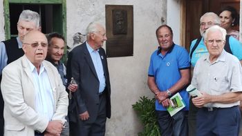 Odkritje spominske plošče častnega občana Slavka Glihe