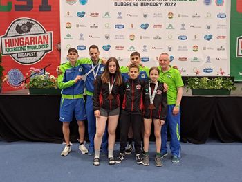 Karateisti uspešni na svetovnem pokalu v kickboxingu