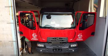 PGD Brezovica pri Borovnici sprejeli podvozje novega vozila