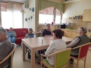 Pogovorna skupina na Sončni in Mali sončni enoti