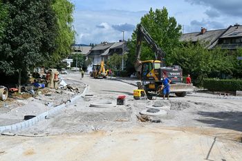 Ob začetku šolskega leta omogočen dostop po Ulici Slavka Gruma do OŠ Drska