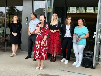 44 prvošolcev je prvič prestopilo prag šole