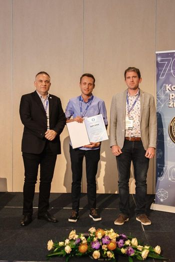 Študent Tilen Kos je na 28. Slovenskih kemijskih dnevih prejel 2. nagrado konference
