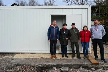 Postavili nadomestno bivališče za Jožeta Klančarja