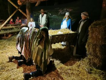 Božična zgodba z živimi jaslicami na Frati