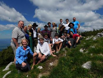 Z domačim filmom čez Kozjek na Zaplato