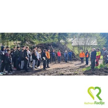 Sajenje dreves ob dnevu Zemlje