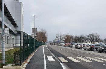 V novembru zaključena kolesarska steza od Kolodvorske ceste do parkirišča Lek in pločnik vse do vhoda v podjetje Lek