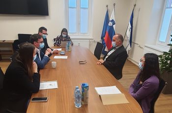 Obisk ministra in državnega sekretarja za javno uprava