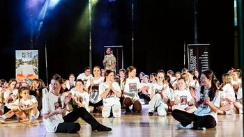 Poletna plesna produkcija navdušila