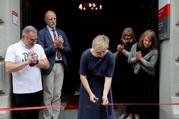 Galerija Univerze v Ljubljani je odprla svoja vrata Galerija Univerze v Ljubljani je odprla svoja vrata