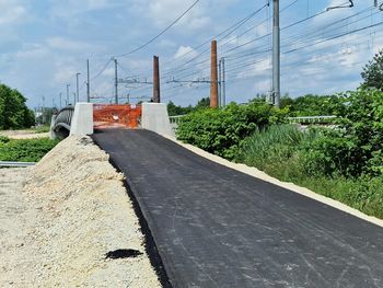 Na celjskem delu kolesarske povezave Celje-Štore-Šentjur že asfalt 