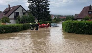 Poročilo o izvedenih aktivnostih ob poplavah Poročilo o izvedenih aktivnostih ob poplavah