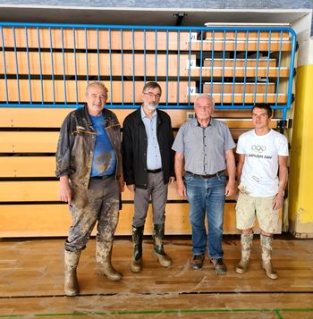 Minister za vzgojo in izobraževanje RS Darjo Felda v ponedeljek obiskal Cerklje.