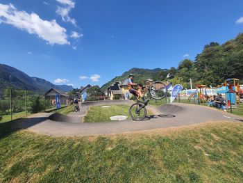 Otvoritev grbinastega poligona oz. pumptrack na Koroški Beli