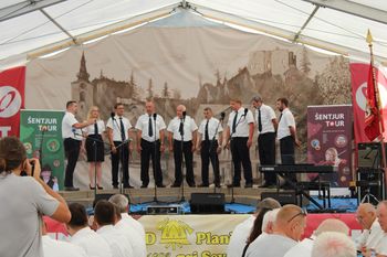 Gasilski pevski zbor PGD Trebelno na tradicionalnem 39. srečanju GZS na Planini pri Sevnici Gasilski pevski zbor PGD Trebelno na tradicionalnem 39. srečanju GZS na Planini pri Sevnici