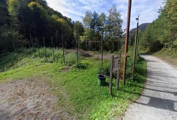 Ureditev večnamenskega igrišča na kresu (zahodno zgornje igrišče)