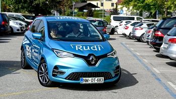 Za volanom Rudija župan Gregor Macedoni, dobrodošli tudi novi prostovoljci vozniki