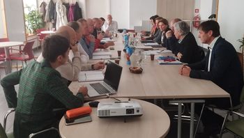 Z MINISTRICO O INTERVENTNIH DELIH Z MINISTRICO O INTERVENTNIH DELIH