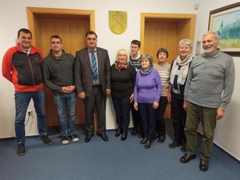 Člani društva gluhih in naglušnih AURIS seznanili župana s problematikami, ki jih pestijo