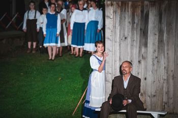 Cvetje v jeseni - Jesenice