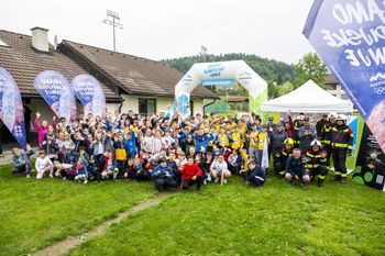 Vodni špalir pospremil baklo Vodni špalir pospremil baklo