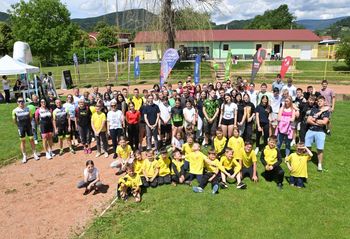 V Zrečah plamenico pričakali številni otroci V Zrečah plamenico pričakali številni otroci