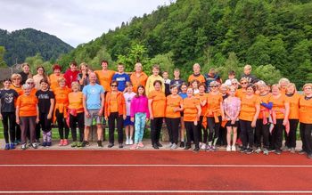 Medgeneracijska vadba »1000 gibov« za umirjen začetek dneva