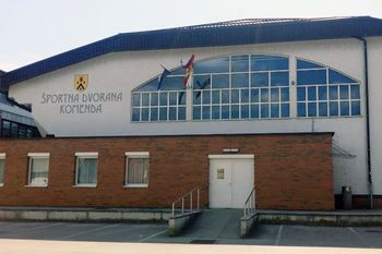 Javni poziv za najem uporabe Športne dvorane Komenda in šolske telovadnice Moste 2024/2025