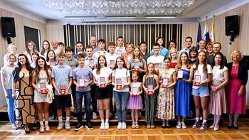 Županov sprejem najboljših šolarjev v znanju in športu