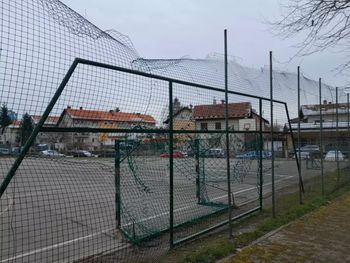 Prenovili bomo športno igrišče v Dravljah