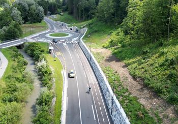 Odprtje prenovljene ceste skozi Kisovec Odprtje prenovljene ceste skozi Kisovec