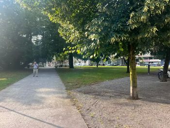 Miklošičev park je ponovno odprt Miklošičev park je ponovno odprt